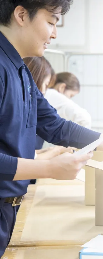 社員が働く様子